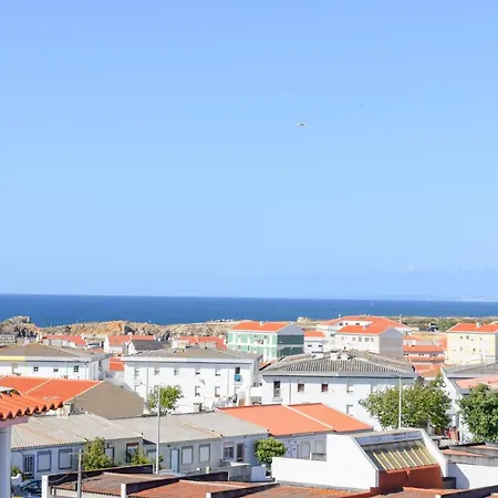 Welcome Summer House Peniche